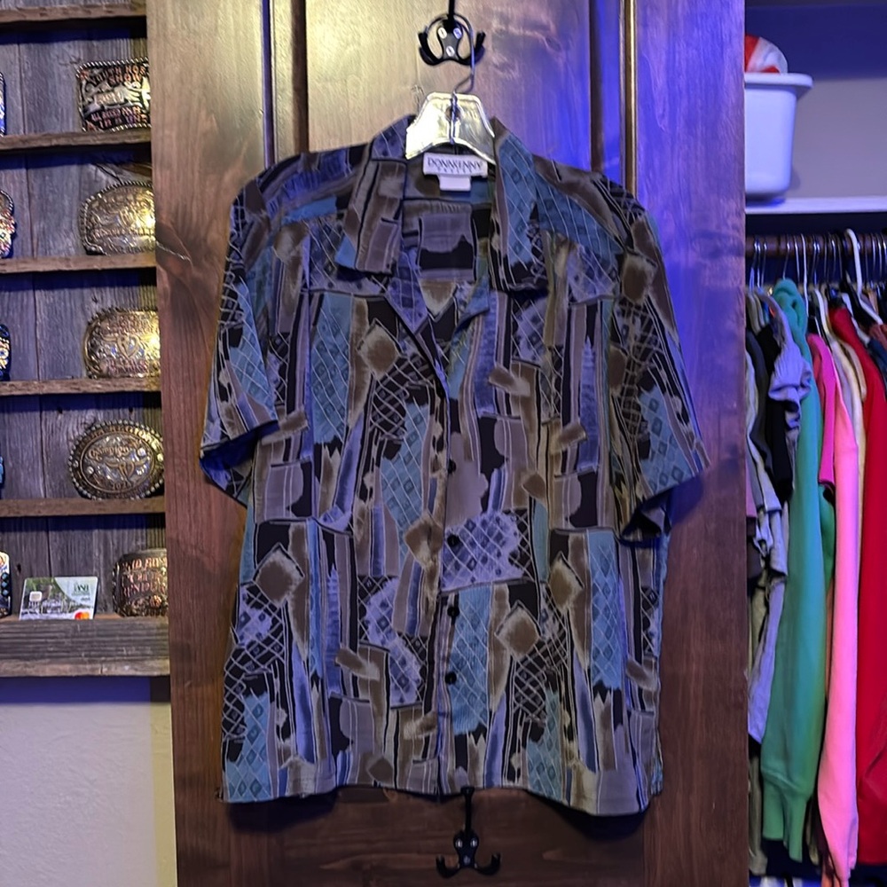 Donnkenny Petite Button down